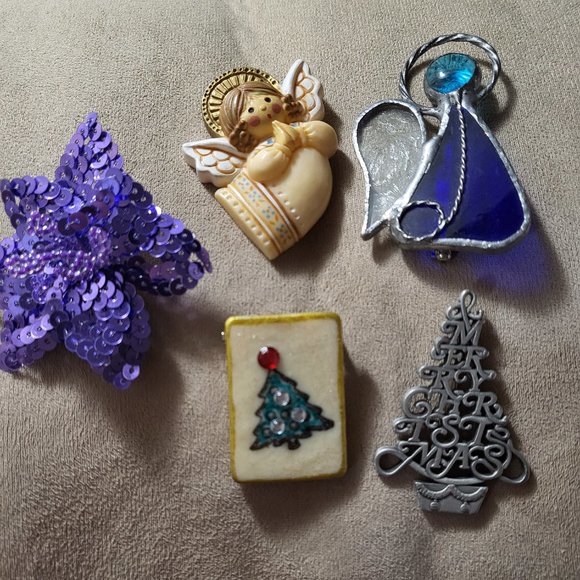 5 Vintage Christmas brooches - Picture 1 of 12